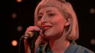 Maribou State - Nervous Tics (feat. Holly Walker) (Live on KEXP)