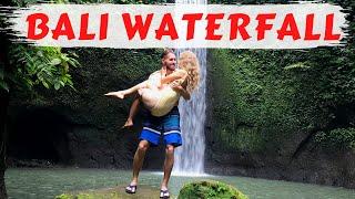 THE MOST AMAZING WATERFALL IN BALI? Tibumana waterfall | Nomad With Us Vlog #2