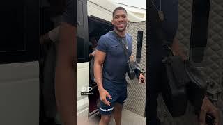 The day Anthony Joshua visited Ogun State Governor, Dapo Abiodun at his office. #shorts #boxer #yt