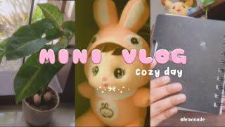 First mini vlog | cozy day vlog+sketchbook tour|#vlog #aesthetic #cozy