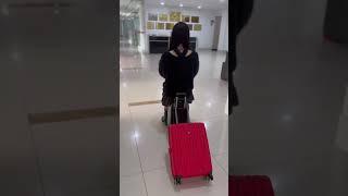 Airwheel-Free Intelligent Life-SMART RIDING ELECTRIC BLACK PINK SILVER SUITCASE(LUGGAGE)MINI SCOOTER