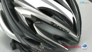 Dealextreme:MOOM MV-17 Bike Cycling Safety Helmet w/ 3-Mode Red Caution Light