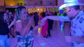 Forró Me agarra que eu deixo e roda morena em Umuarama Gabriel Pasa