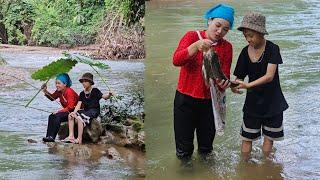 Heavy Rain and Lightning - Poor Boy and Kind Girl Fishing in the Rain .