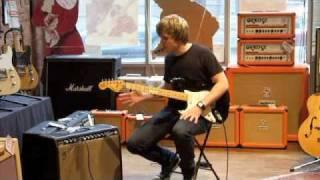 Trevor Boone Demos a 1966 Fender Deluxe Reverb at Emerald City Guitars