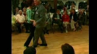 Laminu Demonstration by Ray Cunningham and Darleene Lind (2004)