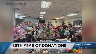 Phil's Deli collects toy donations for 30th year