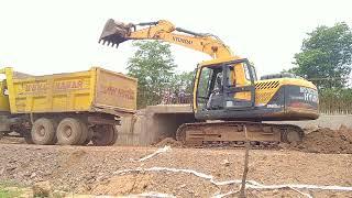 New excavator pulling Haiwe truck loading video !! excavator hardwork video!! Excavator construction