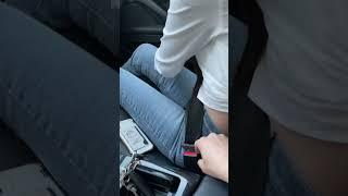 Seatbelt prank can't do to skinny girl