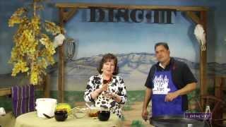 Yvonne Eposito shows how to make "Petite Apple Pies" on the DISC-IT 06 Ep09