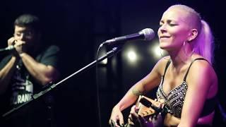 Nanda Moura - BUMBLEBEE (Memphis Minnie) - Projeto NANDA MOURA BLUES - Música 5