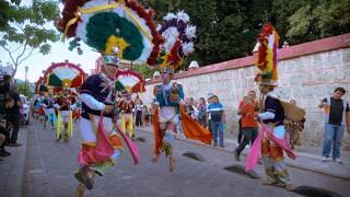 50 Danzantes Celebran a la Danza de la Pluma COSIJOEZA en Oaxaca