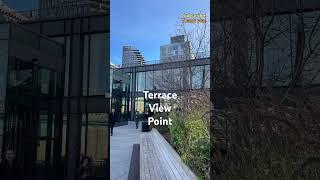 Public Space & Terrace with View#Manhattan and Bridge, New York#A good restaurant. Empire Stores