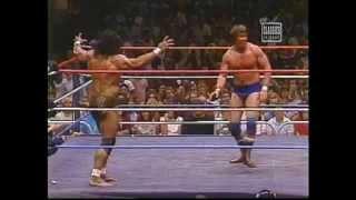 Superfly Jimmy Snuka vs. Roddy Piper-1984