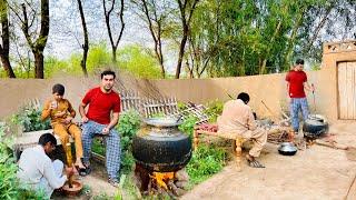Sab Ny Mel kr bnaya Degi Beef Pulao | Pakistan village food | Shoaib Maharzada