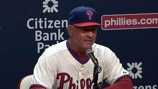 Sandberg reacts after Beckett's no-hitter