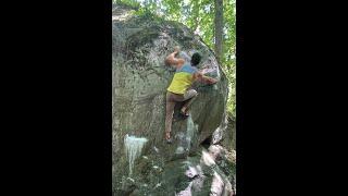 3 Speed on Vinyl - V7. Rumney Bouldering