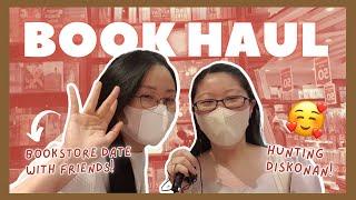 BOOK HAUL Diskonan Bareng ci Airin Efferin! | Bookstore VLOG | Periplus VLOG