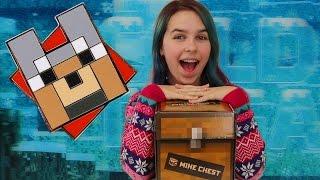 MINECRAFT OFFICIAL MONTHLY MINE CHEST OPENING | COLD TAIGA | RADIOJH AUDREY