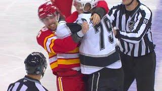 Samuel Helenius' first NHL fight.