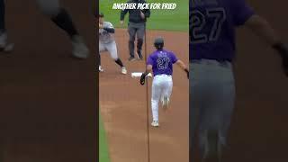 Max Fried pickoff ‍ #mlb #baseball #yankees#highlights
