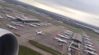 Take off from LHR aboard an American Airlines B777-300ER (77W)