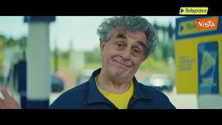 Il viaggio nella mobilità integrata di Telepass attraverso diverse generazioni con Roberto Mancini