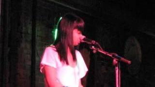 Wendy Leung - Stop/Start (live @ The Bourbon)