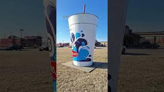 World's largest fountain drink cup!