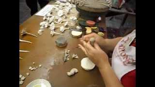 Gladstone Pottery Museum 2013 - Rita Floyd making flowers in clay 01