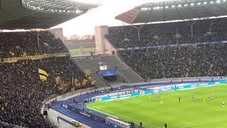 Hertha BSC - Borussia Dortmund 0-1 Tor Jadon Sancho Jubel Fan Reaktionen