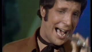 Tom Jones & The Moody Blues // It's a Hang Up Baby // This is Tom Jones TV Show