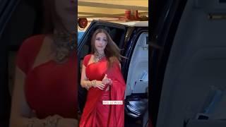 Wow  Malaika Arora in Red Saree Spotted at Bandra ️