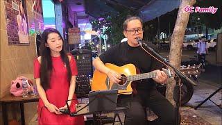 Beautiful Girl Singing With Vietnamese Acoustic Band So Wonderful 11 | ỐC Family