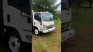 2022 Isuzu NRR Gas with an Aluminum Flatbed