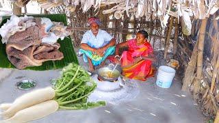 GOAT INTESTINE CURRY with RADISH cooking in tribal method by old santali couple