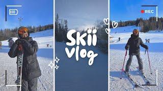 Black Girl Tries Skiing for the FIRST Time—Did I Survive? ️️ Poley Mountain Resort