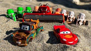 Disney Pixar Cars Falling into deep pool: Lightning McQueen, Dinoco king, Francasco, Jackson Storm