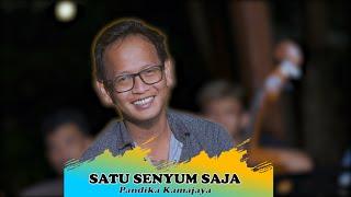 SATU SENYUM SAJA (TAT0 BAND) - Dapur Musik Vocal Pandika Kamajaya