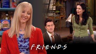 Phoebe Sneaks Peeks on Her Massage Clients | Friends