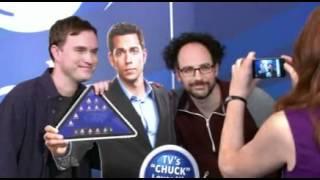 Zachary Levi & 'Chuck' Cardboard Cutout Cameo on 'The Office'