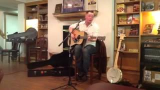 Billy Strings plays Wild Bill Jones (Horizon Bookstore)