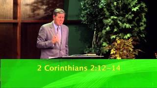 Sermon on Galatians 2:20: "New Life, New Battles" by Pastor Colin Smith | Walk by Faith