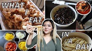 WHAT I EAT IN A DAY // BEST KOREAN JJAJANGMYEON (짜장면) BLACK BEAN NOODLES IN OC