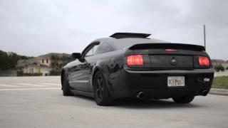 2005 Ford Mustang GT + Flowmaster American Thunder Axle Back