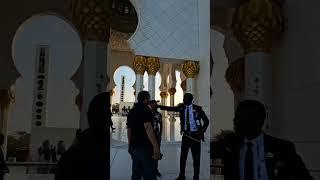 Travelbazi Vlogs is live from Grand Mosque Abu Dhabi