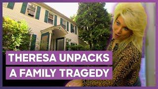 Theresa Unpacks A Whole Family Tragedy! | Long Island Medium