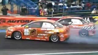 Lancer Evo 10 vs. Evo 9 Drift (Watch in HQ)