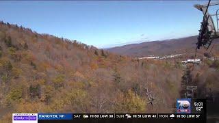 Leaf peepers crowd into Vermont for peak foliage season