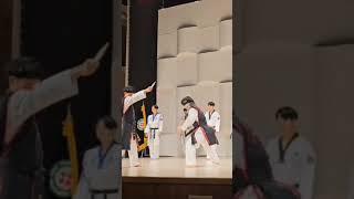 눈가리고사과턴#턴차기#선교짱시범#경희대석사효자태권도#24년5월12일#안산힐링어울링음악축제#Shorts